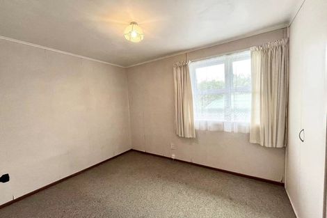Photo of property in 2 Mirabell Place, Golflands, Auckland, 2013