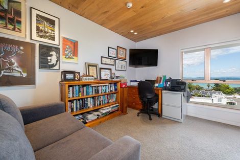 Photo of property in 6/4a The Promenade, Takapuna, Auckland, 0622