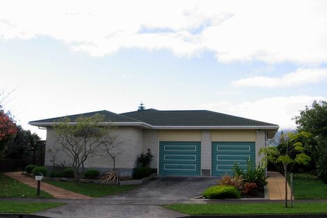 Photo of property in 22 Nimmo Avenue West, Waikanae, 5036
