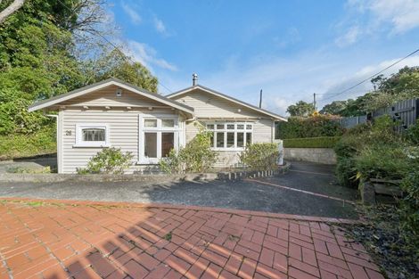 Photo of property in 26 Burma Road, Khandallah, Wellington, 6035