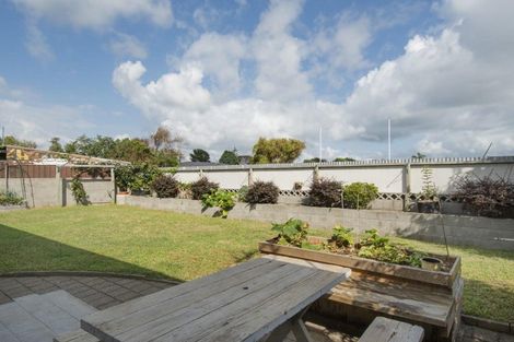 Photo of property in 7b Seaspray Drive, Mount Maunganui, 3116