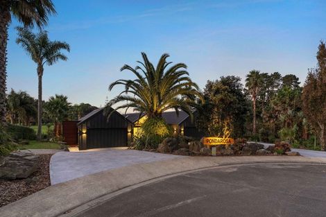 Photo of property in 20 Titoki Lane, Whangamata, 3691