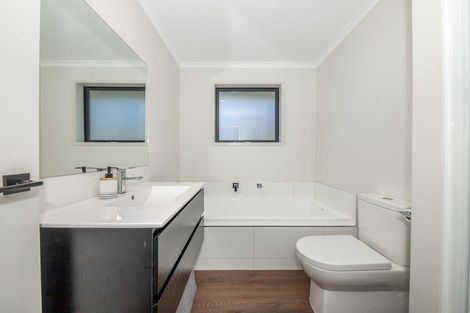 Photo of property in 51 Lyndhurst Street, Westport, 7825