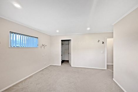 Photo of property in 10 Cabbage Tree Grove, Woodridge, Wellington, 6037