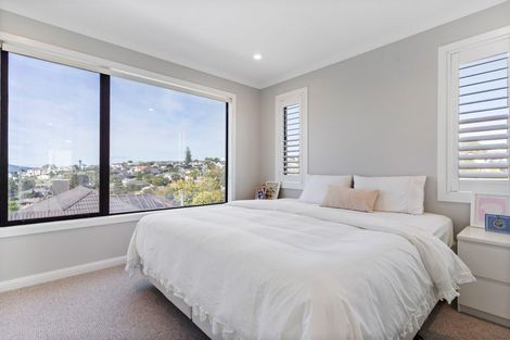 Photo of property in 6 Bevyn Street, Castor Bay, Auckland, 0620