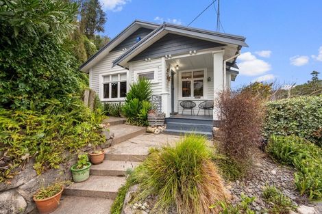 Photo of property in 49 Faraday Street, Hospital Hill, Napier, 4110