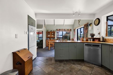 Photo of property in 13 Tuahu Place, Waitara, 4320