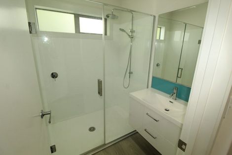 Photo of property in 35a Gledstane Road, Stanmore Bay, Whangaparaoa, 0932
