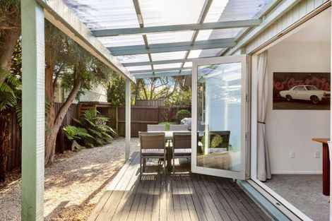 Photo of property in 2/144a Riverlaw Terrace, Saint Martins, Christchurch, 8022