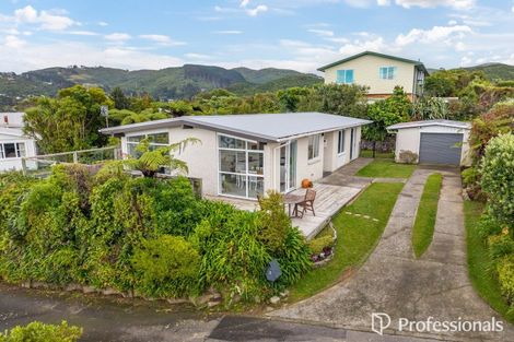 Photo of property in 6 Viscount Grove, Kelson, Lower Hutt, 5010