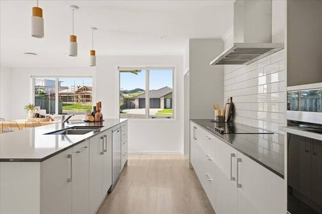 Photo of property in 6 Kohekohe Drive, Owhata, Rotorua, 3010