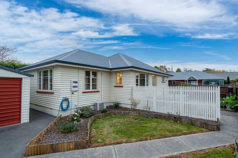 Photo of property in 81 Blighs Road, Strowan, Christchurch, 8052