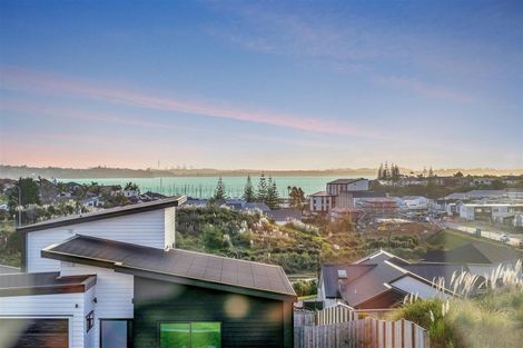 Photo of property in 14 Whawhaki Road, Beachlands, Auckland, 2018