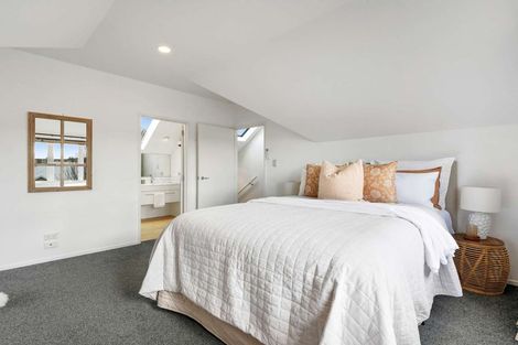 Photo of property in 24 Harbelle Close, Bethlehem, Tauranga, 3110