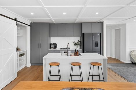 Photo of property in 189 Main Street, Greytown, 5712