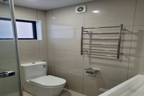 Photo of property in 22 Pomaria Road, Henderson, Auckland, 0610