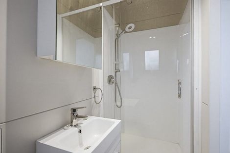 Photo of property in 10 Arataki Grove, Waitarere Beach, Levin, 5510