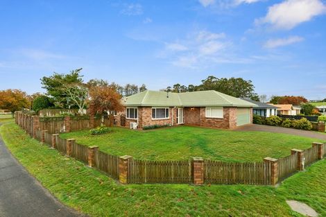 Photo of property in 1 Reynolds Drive, Glenview, Hamilton, 3206