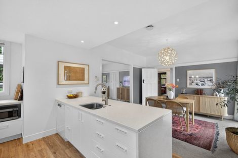Photo of property in 2 Celia Street, Redcliffs, Christchurch, 8081
