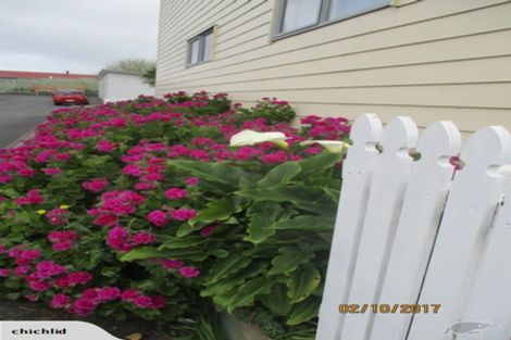 Photo of property in 11/3 Hulme Place, Henderson, Auckland, 0612