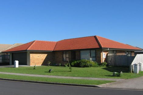 Photo of property in 8 Glen Osborne Terrace, Flat Bush, Auckland, 2019