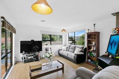 Photo of property in 60 Hathaway Avenue, Karori, Wellington, 6012