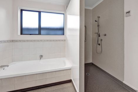 Photo of property in 14 Hamlet Street, Stratford, 4332