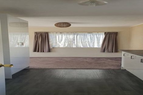 Photo of property in 16 Porikapa Road, Owhata, Rotorua, 3010