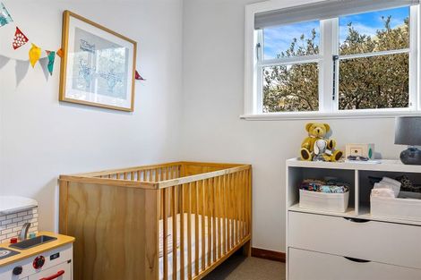 Photo of property in 257 Centaurus Road, Saint Martins, Christchurch, 8022