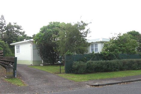 Photo of property in 19 Brennan Avenue, Te Atatu Peninsula, Auckland, 0610