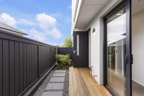 Photo of property in 16d Killarney Street, Takapuna, 0622