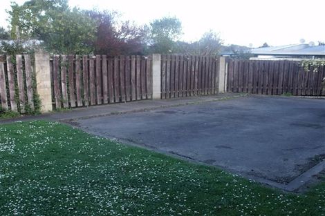 Photo of property in 8a/2 Christie Crescent, Havelock North, 4130