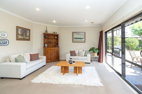 Photo of property in 23 Palliser Drive, Huntington, Hamilton, 3210