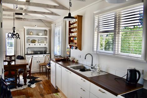 Photo of property in 60 Sarah Street, Waikawa Beach, Manakau, 5573
