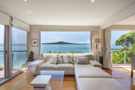 Photo of property in 90 Seacliffe Avenue, Narrow Neck, Auckland, 0622