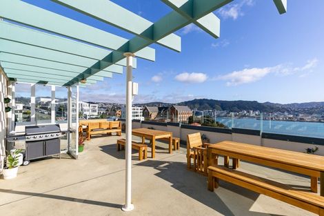 Photo of property in Jerningham Apartments, 20 Oriental Terrace, Oriental Bay, Wellington, 6011