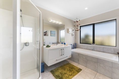 Photo of property in 19 Red Setter Grove, Nukuhau, Taupo, 3330
