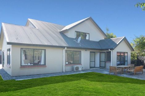 Photo of property in 19 Galway Avenue, Bryndwr, Christchurch, 8052