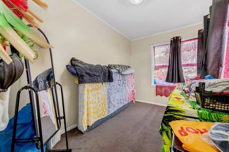 Photo of property in 23 Tindall Crescent, Otara, Auckland, 2023