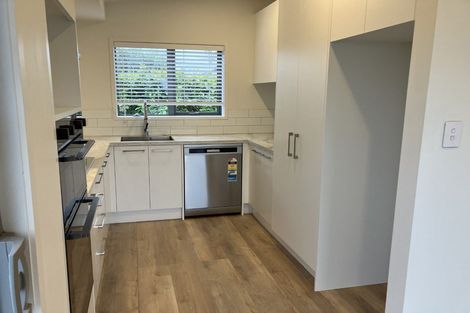 Photo of property in 38a Auld Street, Torbay, Auckland, 0630