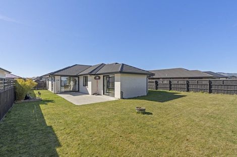 Photo of property in 5 Gallantry Lane, Halswell, Christchurch, 8025