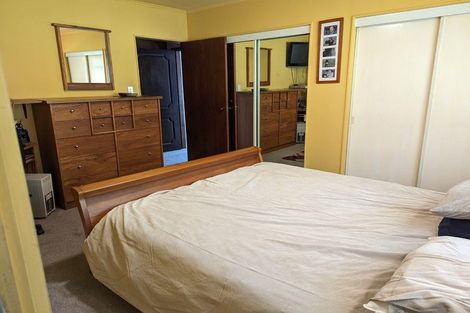 Photo of property in 118b Konini Road, Titirangi, Auckland, 0604