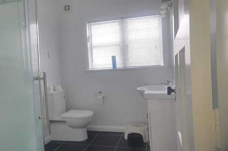 Photo of property in 3 Elizabeth Street, Moera, Lower Hutt, 5010