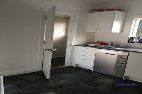 Photo of property in 6 Wharenui Road, Upper Riccarton, Christchurch, 8041