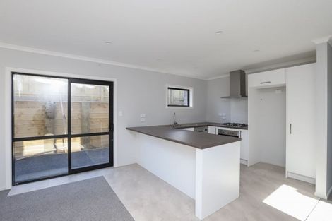 Photo of property in 19u2 Onukutara Place, Huntington, Hamilton, 3281