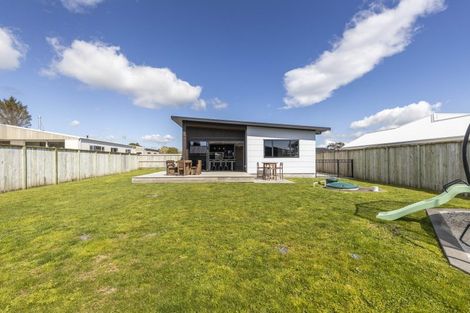Photo of property in 29 Smith Street, Lepperton, New Plymouth, 4373