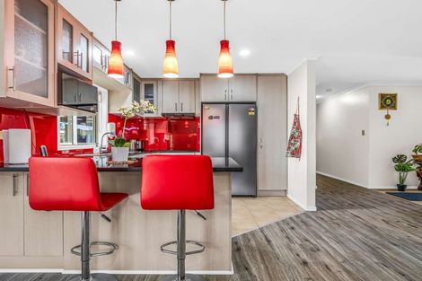 Photo of property in 526 Massey Road, Mangere, Auckland, 2022