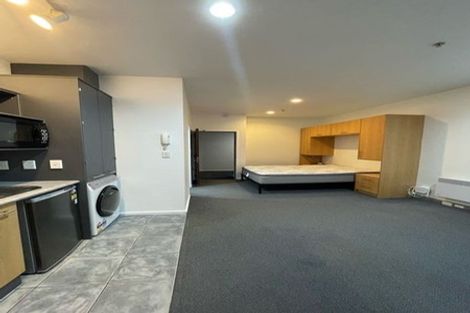 Photo of property in Atrium Apartments, 3i/154 The Terrace, Wellington Central, Wellington, 6011