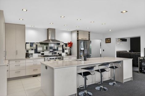 Photo of property in 5 Reka Street, Parklands, Christchurch, 8083