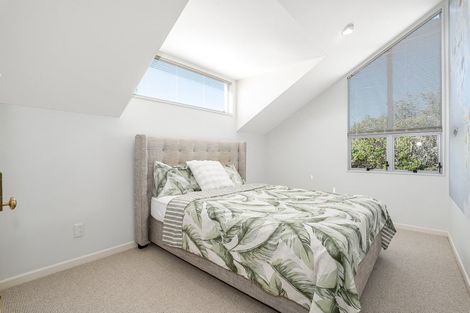 Photo of property in 23 Samwell Drive, Whitby, Porirua, 5024